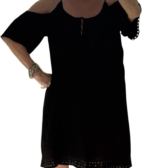 4Sienna Black Eyelet Cold Shoulder Drawstring Neck Dress SZ S - Picture 7 of 12